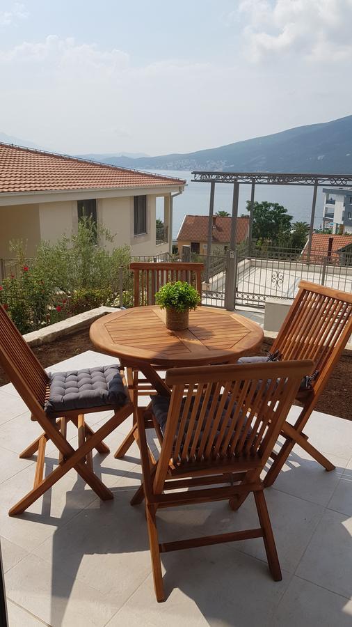 Apartment Soleada Vida Herceg Novi Ngoại thất bức ảnh